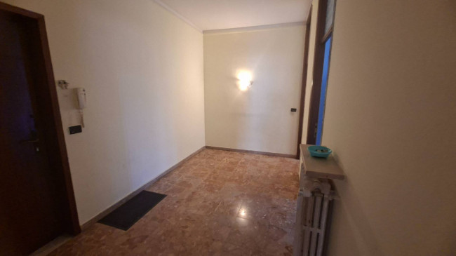 2 CAMERE in vendita a Fidenza