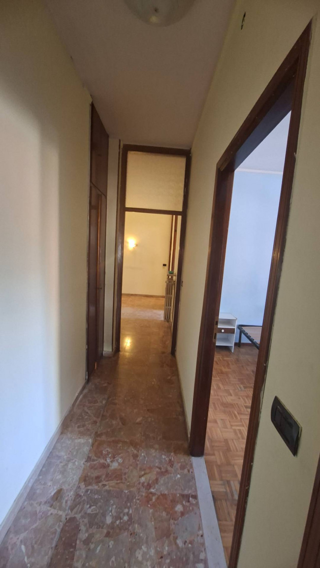 2 CAMERE in vendita a Fidenza