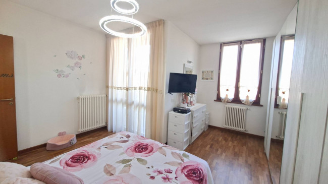 3 CAMERE in vendita a Fidenza