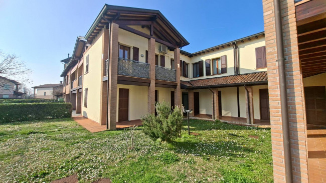 3 CAMERE in vendita a Fidenza