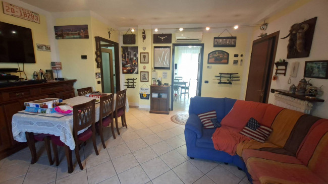 2 CAMERE in vendita a Fidenza