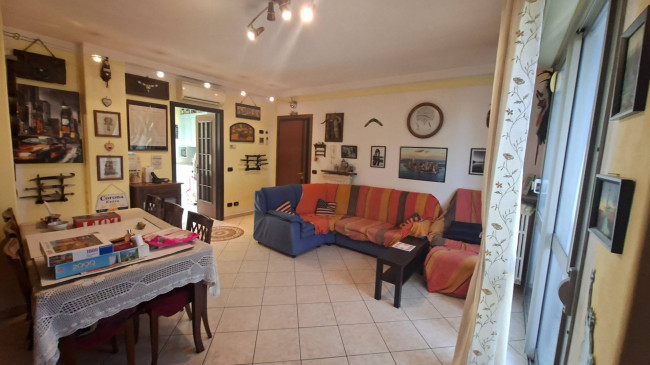 2 CAMERE in vendita a Fidenza