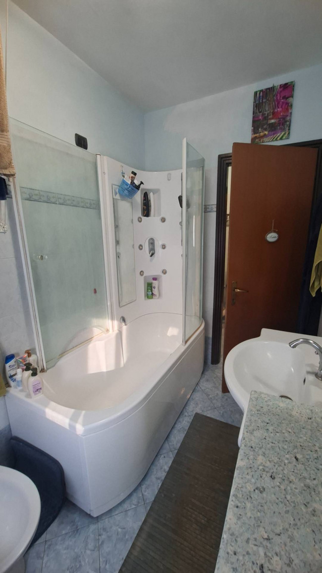 2 CAMERE in vendita a Fidenza