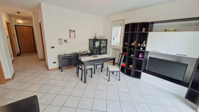 3 CAMERE in vendita a Fidenza