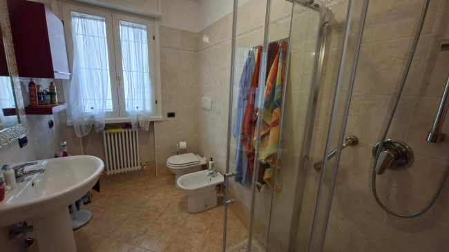 3 CAMERE in vendita a Fidenza