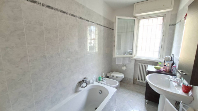 3 CAMERE in vendita a Fidenza