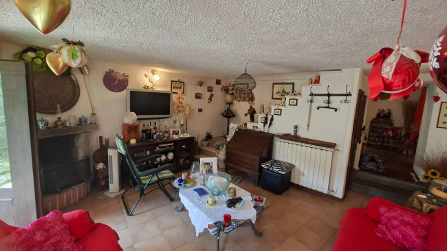 CASA SINGOLA in vendita a Mulazzo