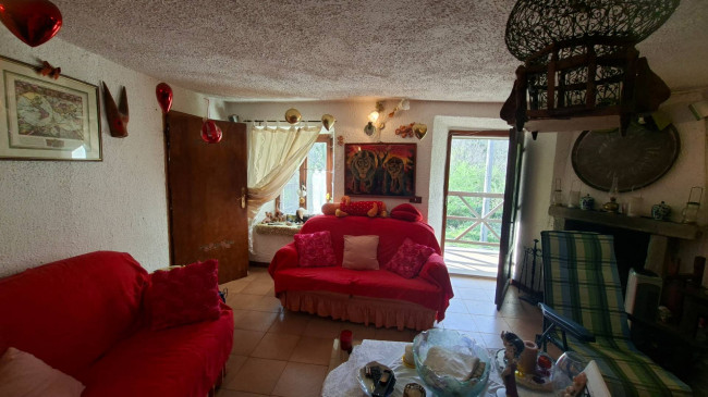 CASA SINGOLA in vendita a Mulazzo