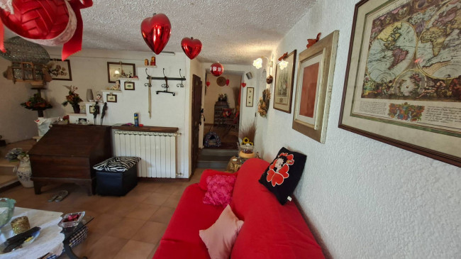 CASA SINGOLA in vendita a Mulazzo