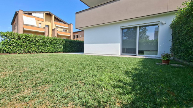 3 CAMERE in vendita a Fidenza