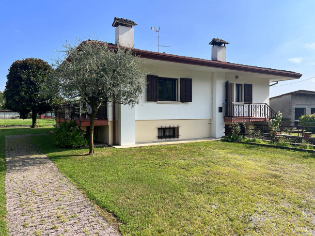 Villa in vendita a San Giovanni, Polcenigo (PN)