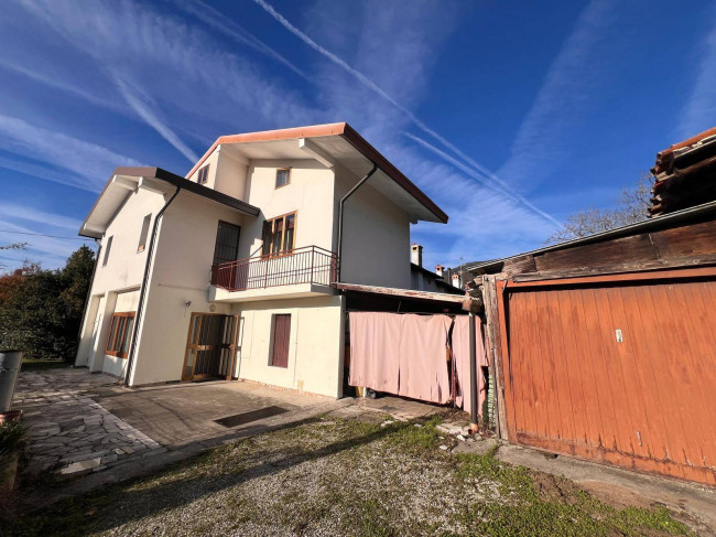 Casa indipendente in vendita a Pedemonte, Aviano (PN)