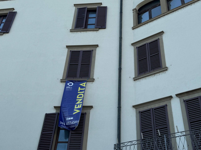 Palazzo in vendita a Lovere (BG)