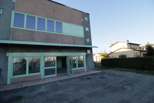Locale commerciale a San Prospero