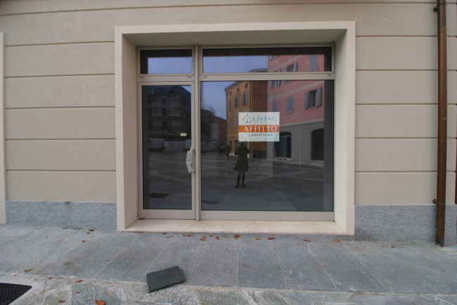 Locale commerciale a Cavezzo
