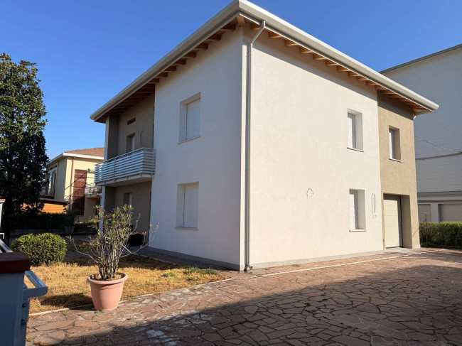 Appartamento a Medolla