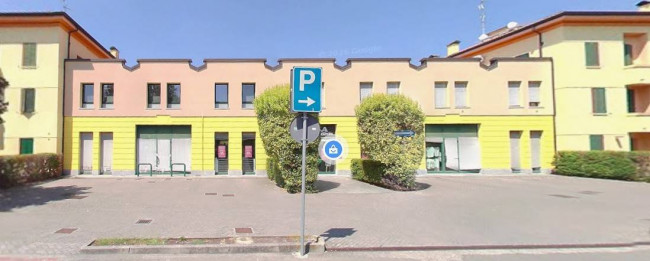 Locale commerciale a Mirandola