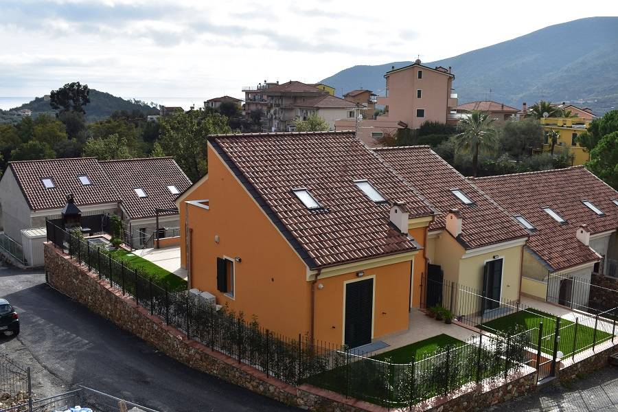 Villa in vendita a Boissano (SV)