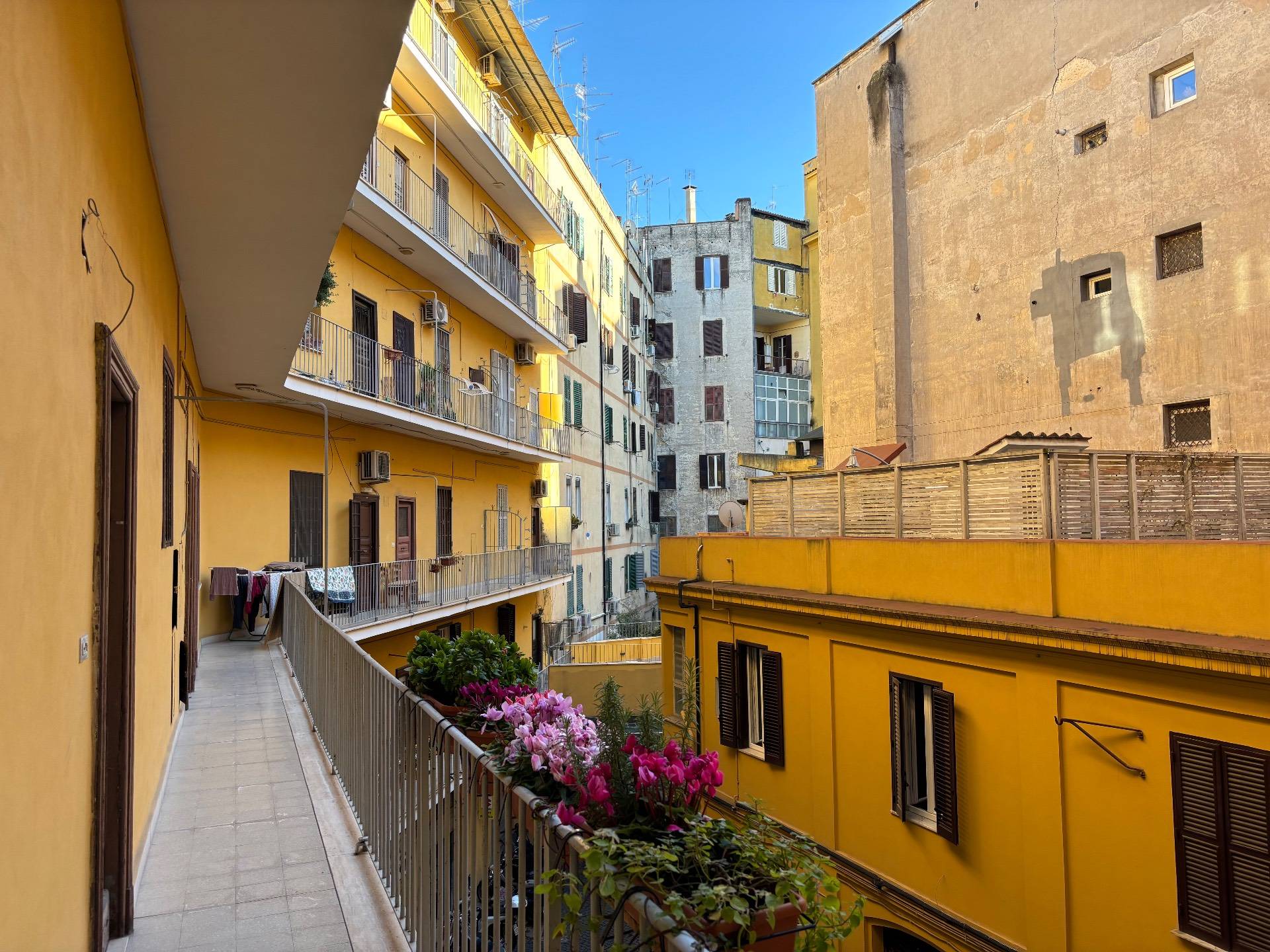 Appartamento in affitto a Trieste, Roma (RM)
