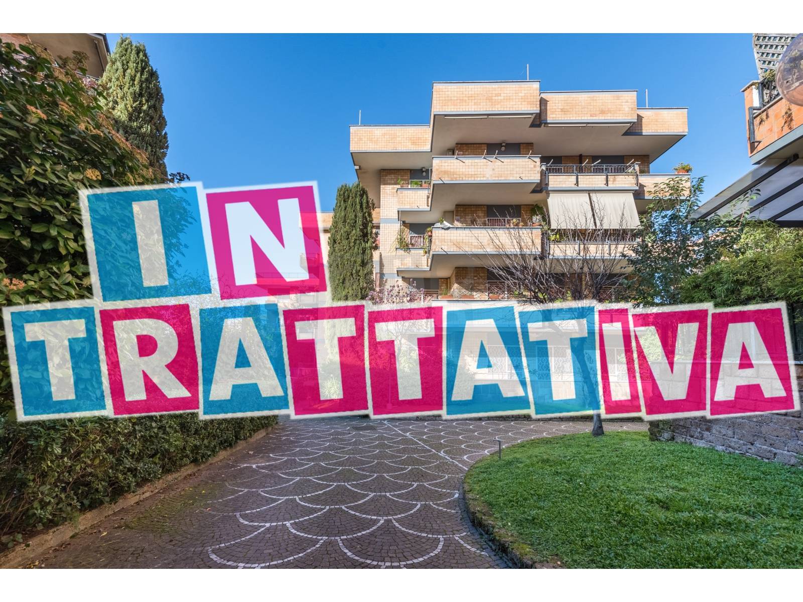 Appartamento in vendita a Roma