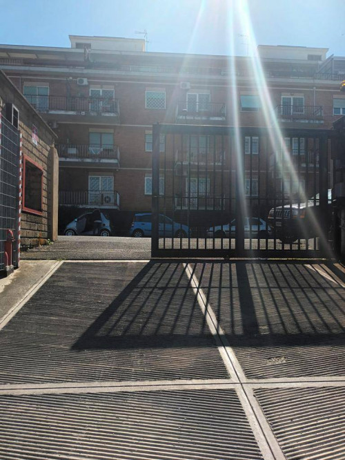 Garage/Box/Posto auto in vendita a Torrevecchia, Roma (RM)