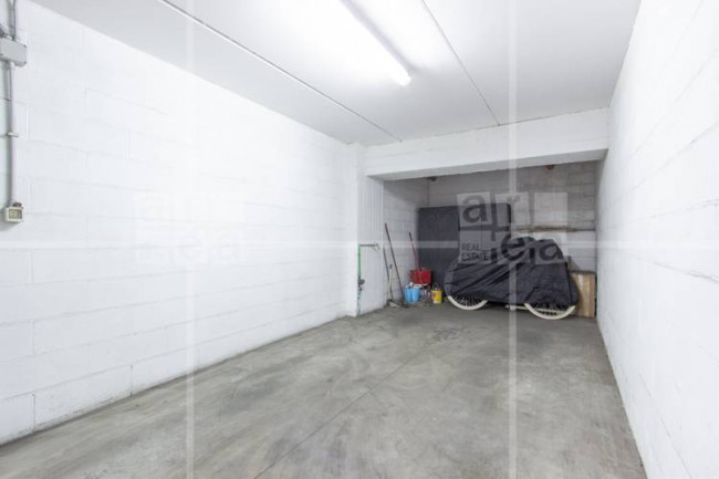 Box o garage in vendita a Roma