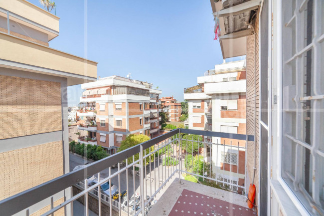 Appartamento in vendita a Bravetta, Roma (RM)