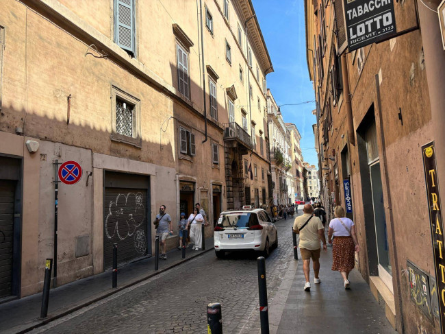 Box o garage in affitto a Roma