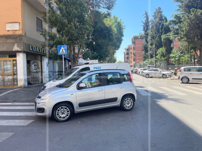 Box o garage in vendita a Roma