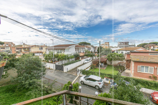 Appartamento in vendita a Pomezia