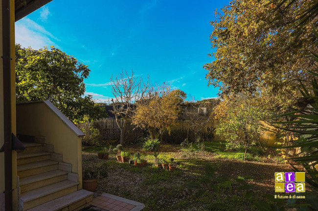 Villette a schiera in vendita a Roma