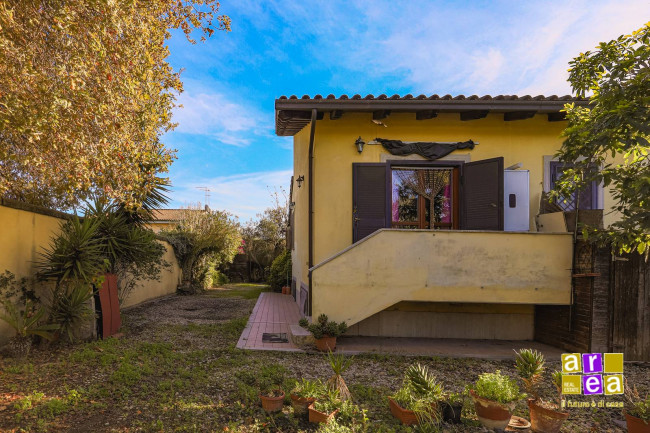 Villette a schiera in vendita a Roma