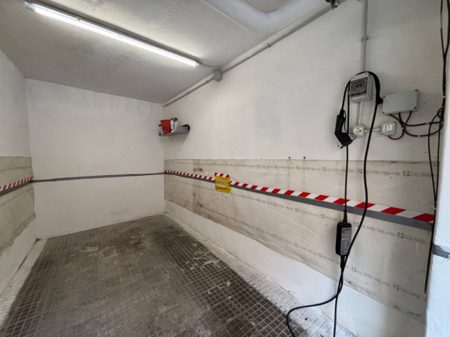 Box o garage in vendita a Roma