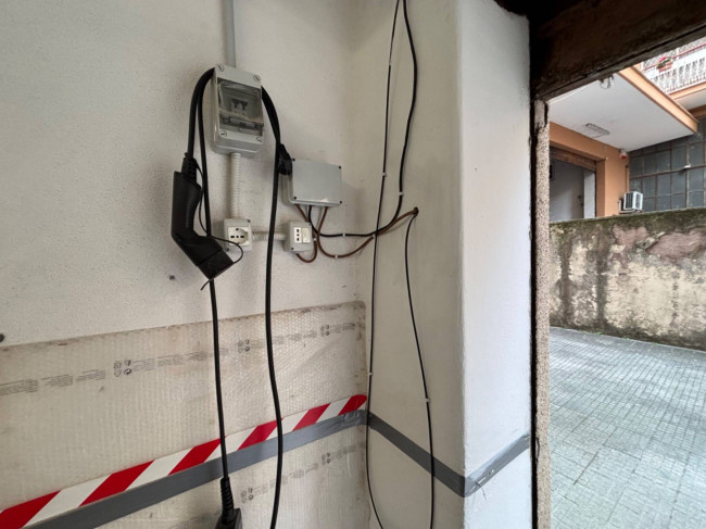 Box o garage in vendita a Roma