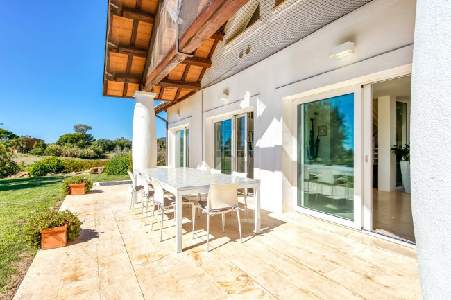 Villa in vendita a Montalto di Castro