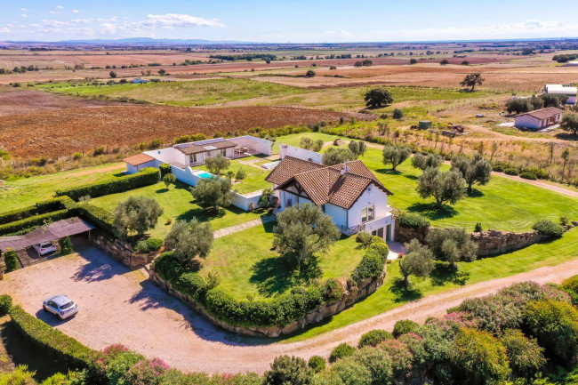 Villa in vendita a Montalto di Castro