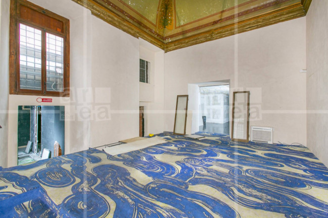 Locale commerciale in affitto a Roma