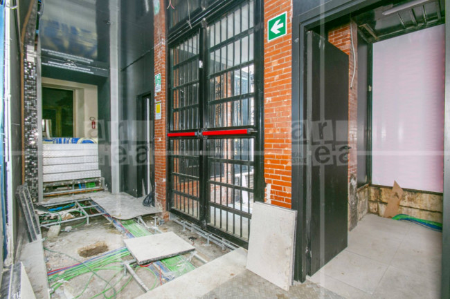 Locale commerciale in affitto a Roma