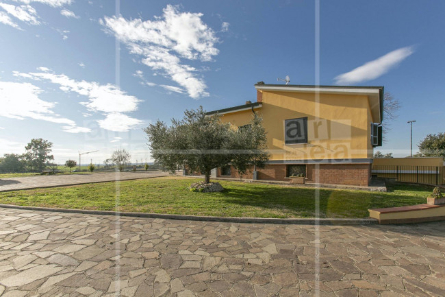 Villa in affitto a Palombara Sabina