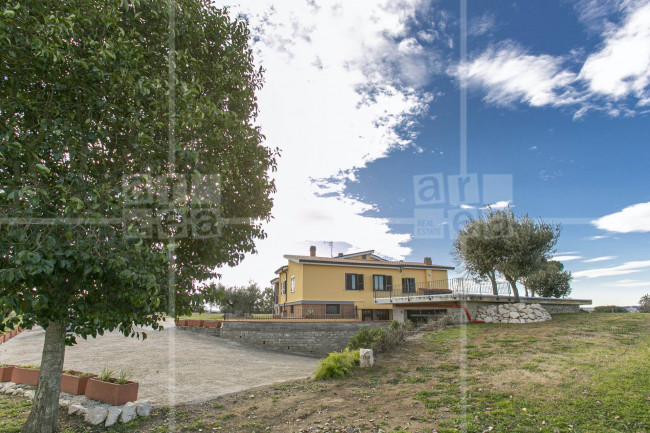 Villa in affitto a Palombara Sabina