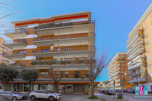 Appartamento in vendita a Ladispoli