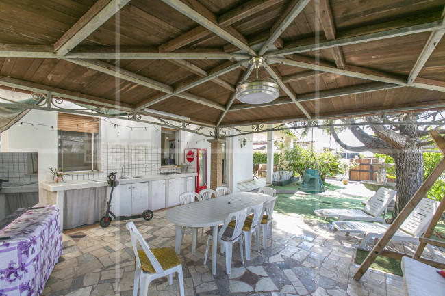 Villa in vendita a Cerveteri