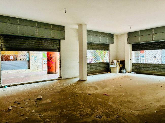 Attività commerciale in vendita a Roma