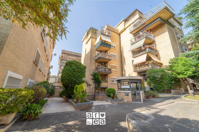 Appartamento in vendita a Roma