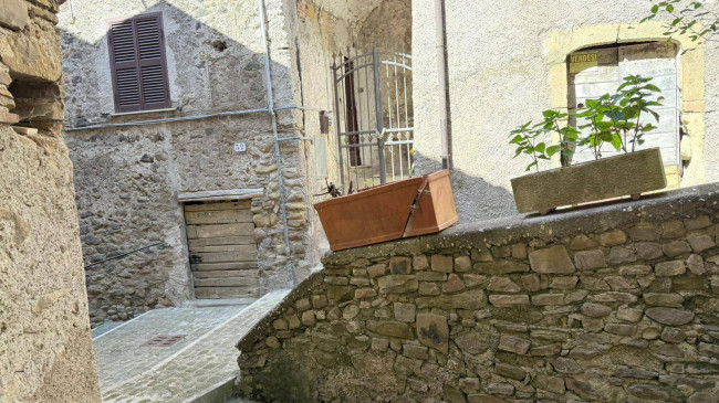 Casa singola in vendita a San Vito Romano