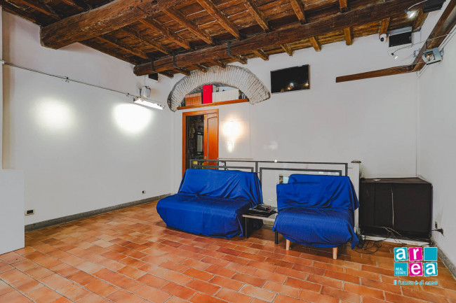 Locale commerciale in vendita a Roma