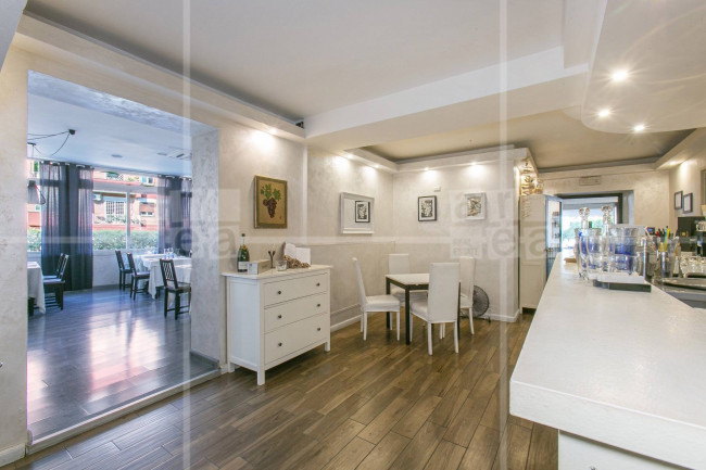 Locale commerciale in vendita a Roma