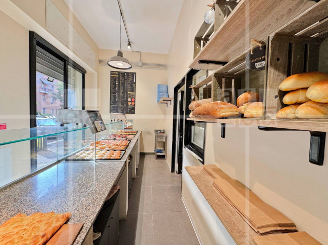 Attività commerciale in vendita a Roma