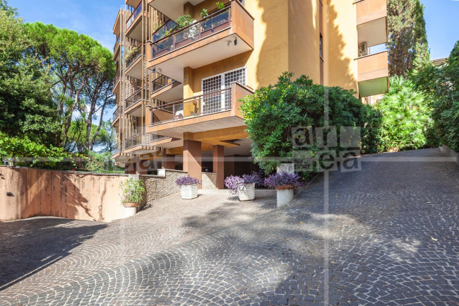 Appartamento in vendita a Roma