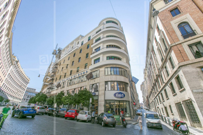 Studio/Ufficio in affitto a Roma